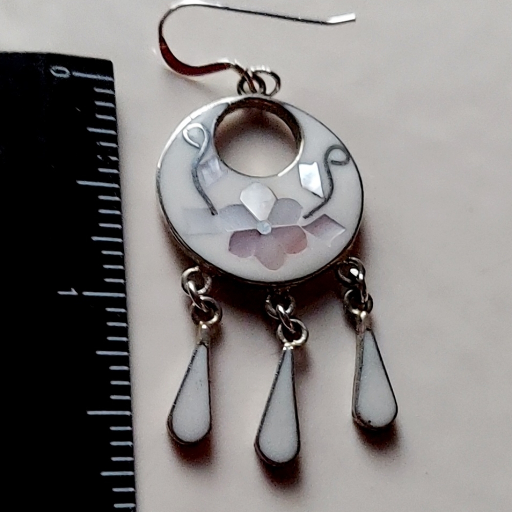 Mexico Alpaca Silver Dangle Earrings Floral MOP White Abalone .925 Earwires - Picture 6 of 8